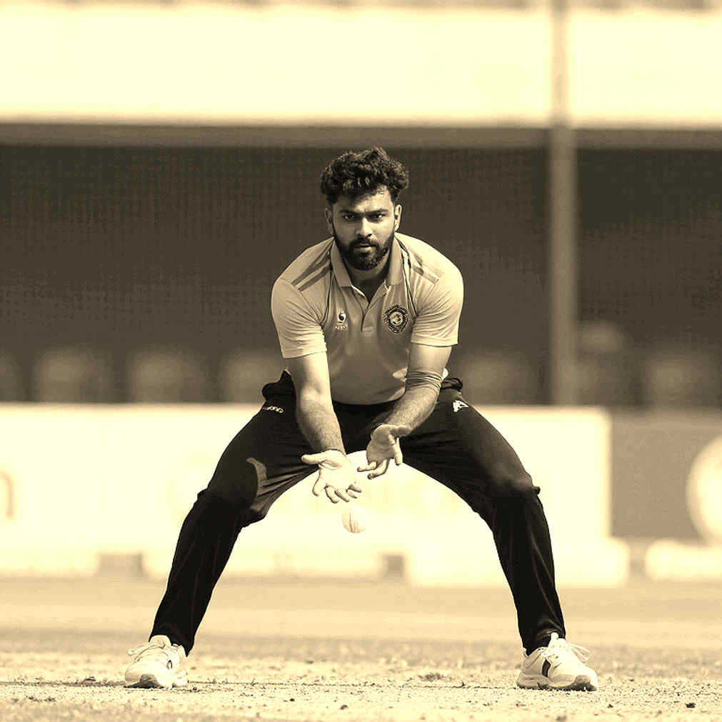 গ্রিনের ফিটনেস রিপোর্ট নয়, আসল প্রশ্ন তাঁর ওভারের কোটা